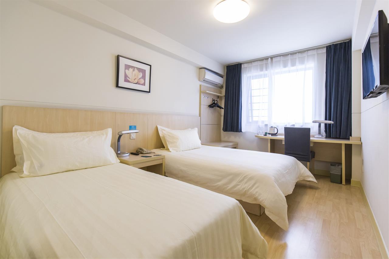 Jingjiang Inn Jurong Renmin Road Чжэньцзян Экстерьер фото